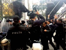 DAF-clash-with-police