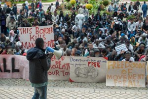 calaisrefugeedemo5-9-15v1
